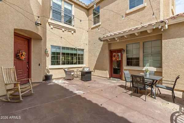 2894 E JANELLE WAY