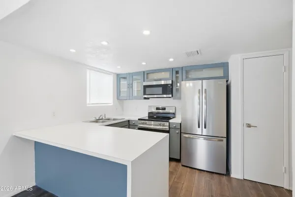 850 S RIVER DR 1111
