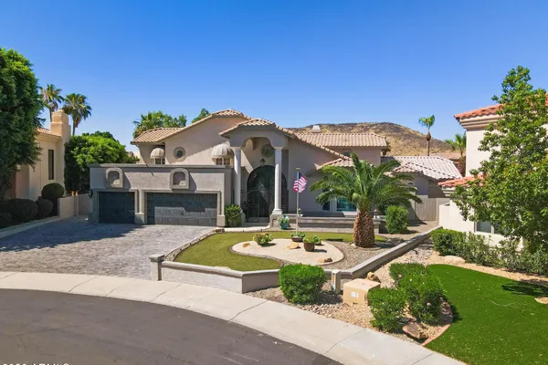 5866 W DEL LAGO CIR