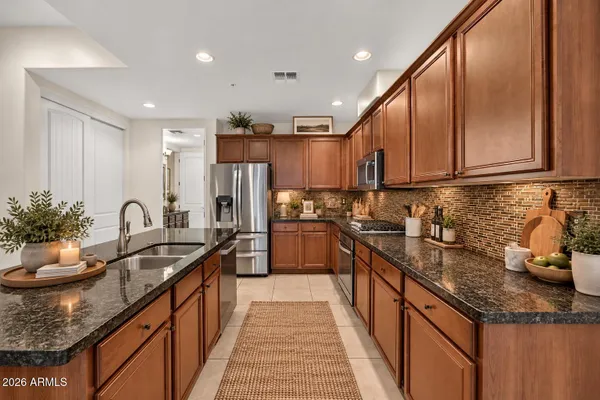 36600 N CAVE CREEK RD A7