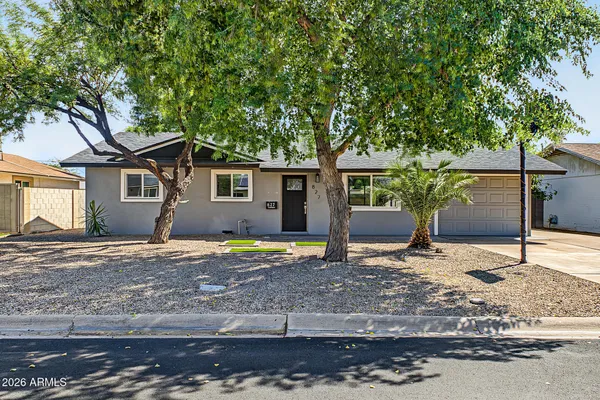 827 W ROMO JONES ST