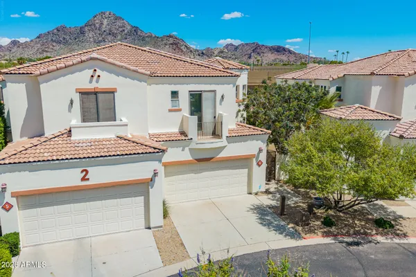 1750 E OCOTILLO RD 4