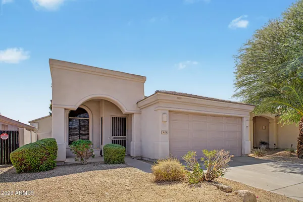 3123 E AMBER RIDGE WAY
