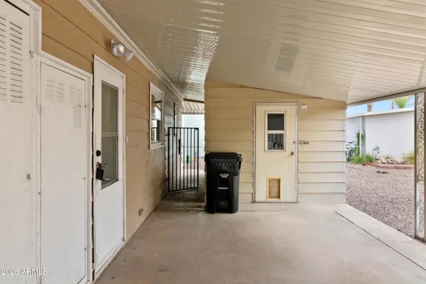 120 N VAL VISTA DR 248