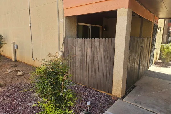 1620 N WILMOT RD D-174