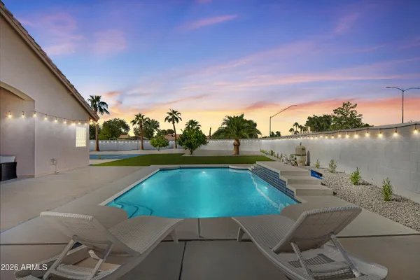 6994 W MONTE LINDO -- --
