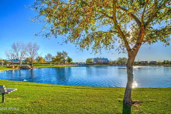 4010 E SUNDANCE CT