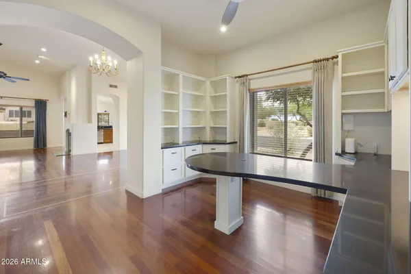 4703 E MELANIE DR