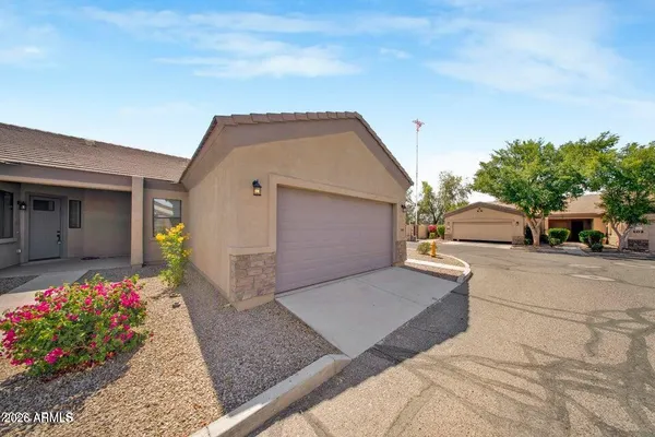 846 N PUEBLO DR 140