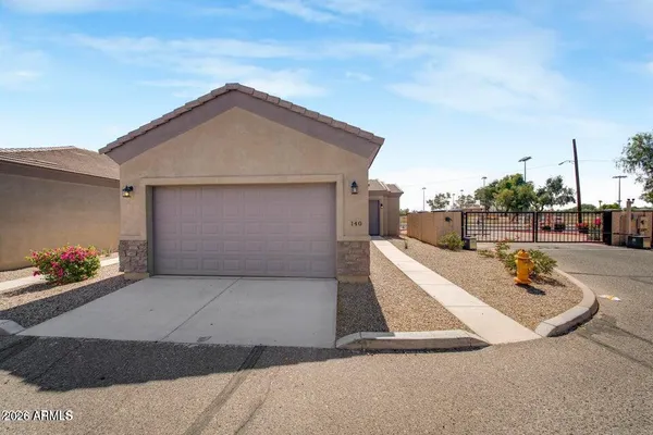 846 N PUEBLO DR 140