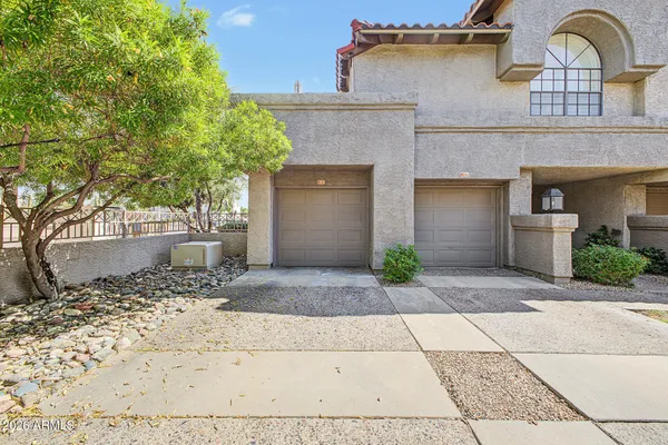 10019 E MOUNTAIN VIEW RD 1105