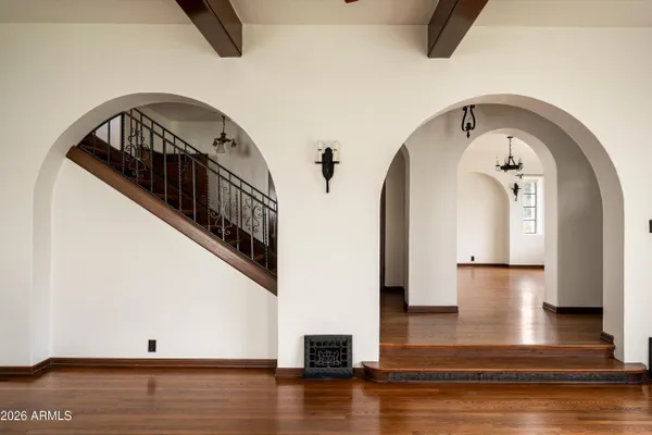 2218 ENCANTO DR