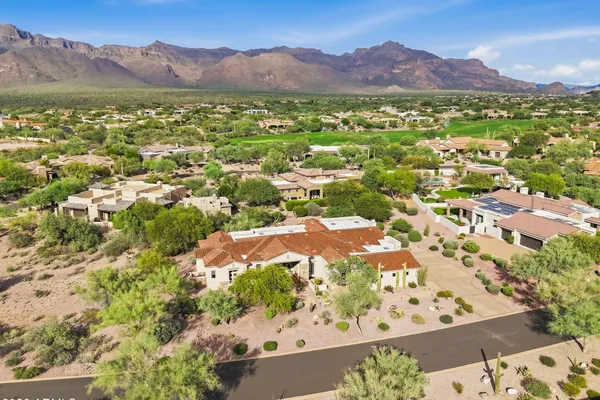 3205 S PONDEROSA DR