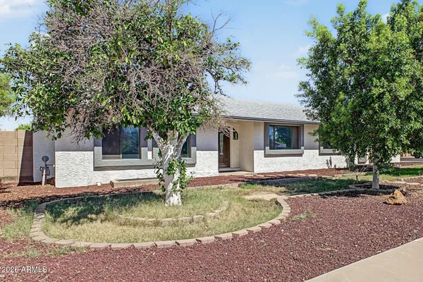 1918 E INCA CIR