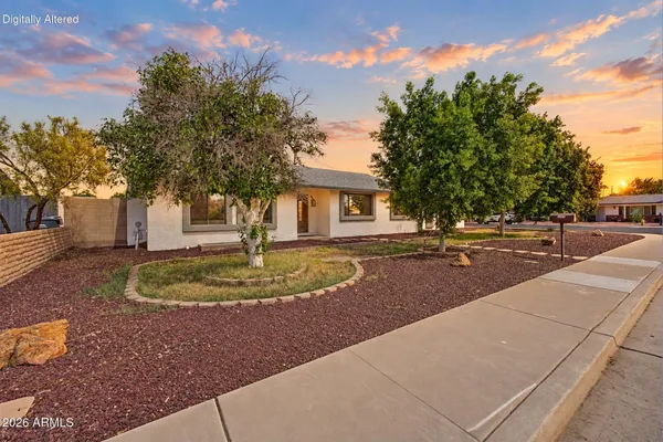 1918 E INCA CIR