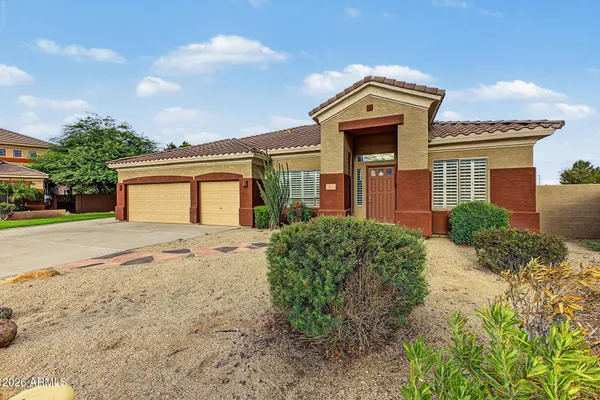 1571 E STIRRUP CT