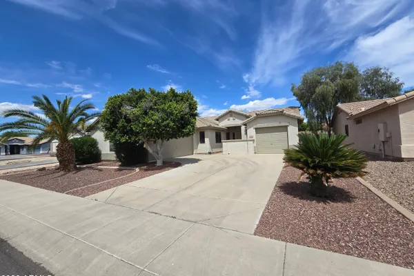 15278 W CROCUS DR