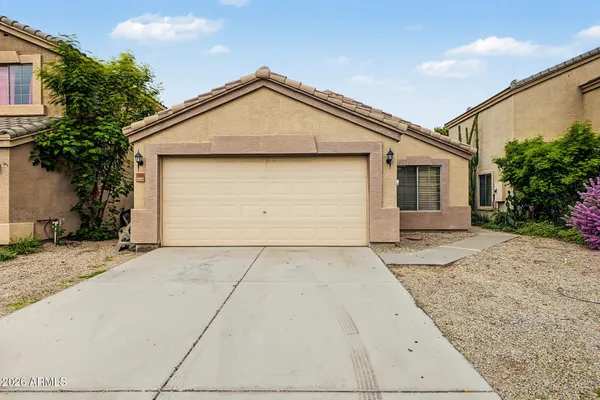 11016 E ABILENE AVE
