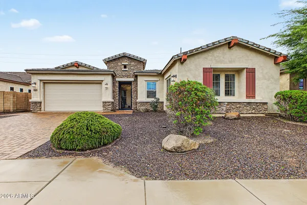 2950 E DERRINGER WAY