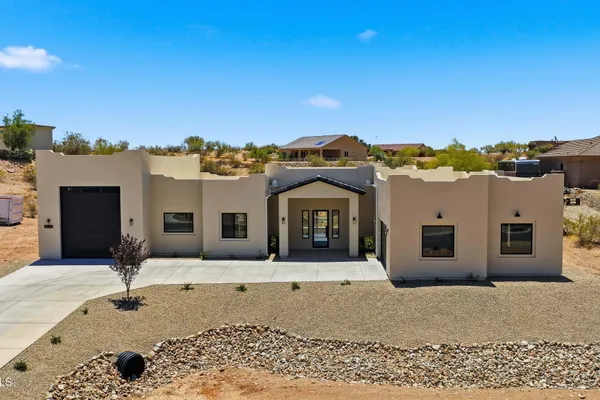 2855 W PERCHERON RD