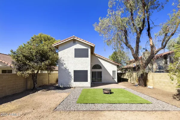 2307 W ORCHID LN