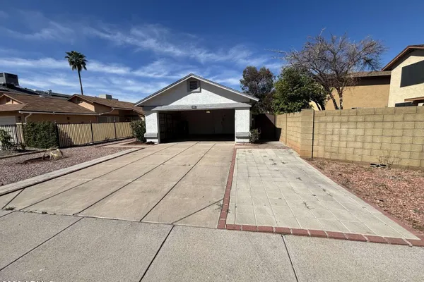 3622 W MARCO POLO RD