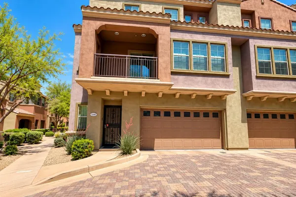 3935 E ROUGH RIDER RD 1268