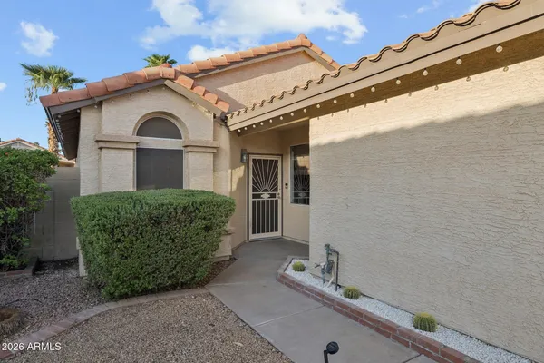 4056 E MOUNTAIN VISTA DR