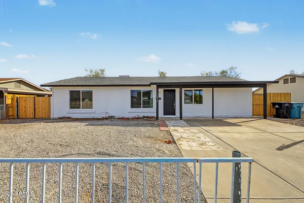 10819 W TURNEY AVE