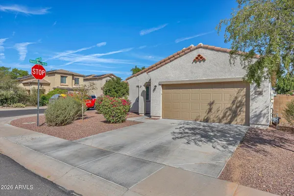 334 W KONA DR