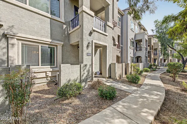 2150 W ALAMEDA RD 1113