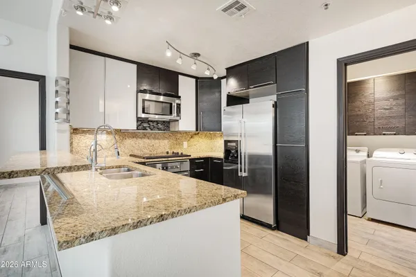 11375 E SAHUARO DR 2008