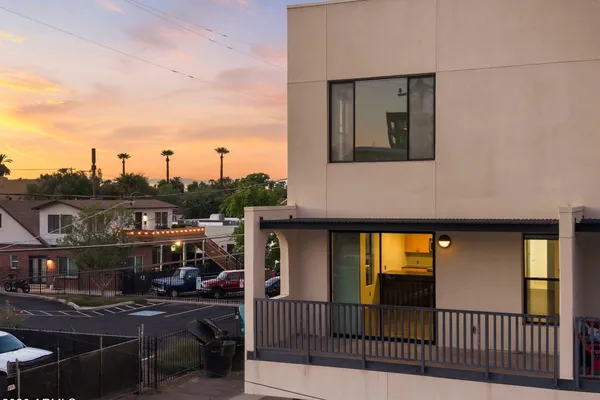 620 N 4TH AVE 7