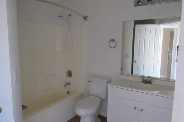 267 W SETTLERS TRL