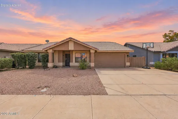 531 W SIERRA MADRE AVE