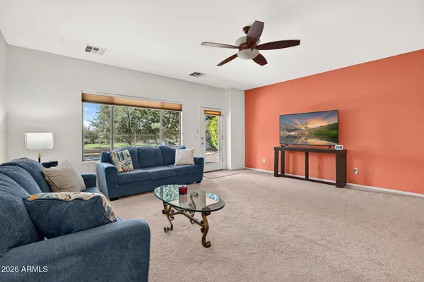 5423 W RANGE MULE DR