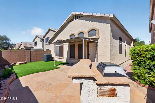 10133 E CARMEL CIR