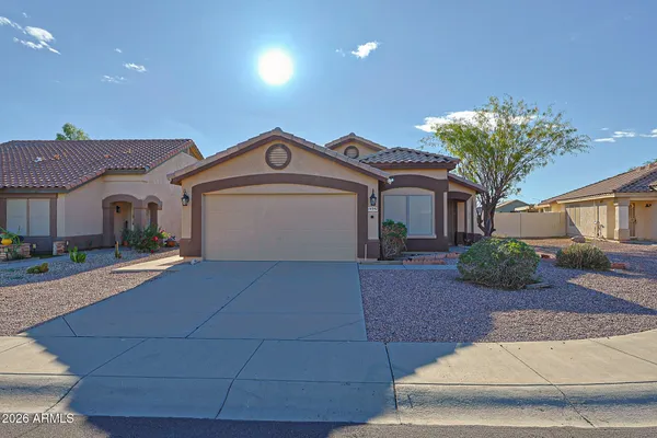 16542 N NAEGEL DR