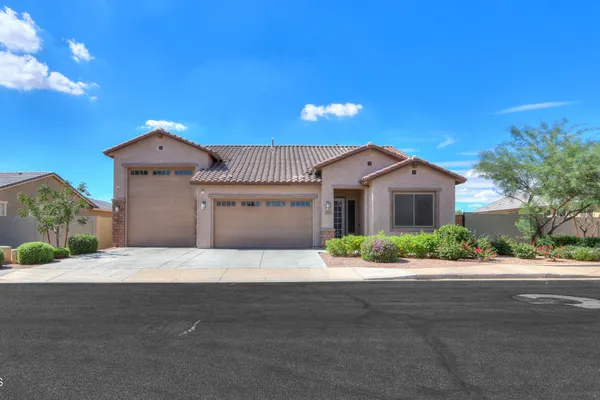 2519 N CASA GRANDE AVE