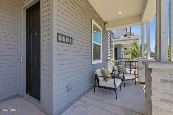 129 W WILLO CT