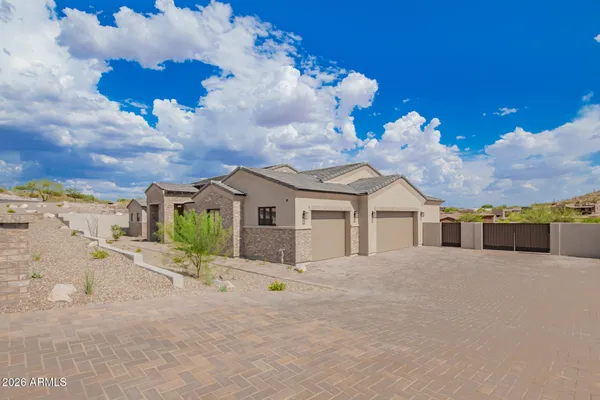 8871 E CANYON VISTA DR