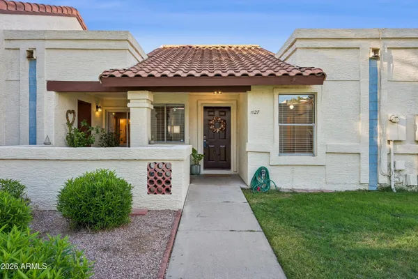 5136 E EVERGREEN ST 1127