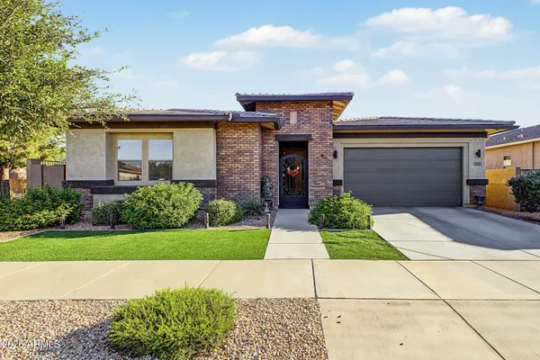 22667 E STONECREST DR