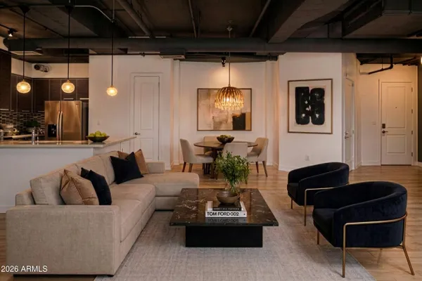 1 E LEXINGTON AVE 1302