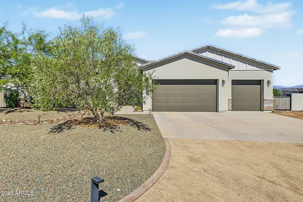 13736 E RANCHO LAREDO DR