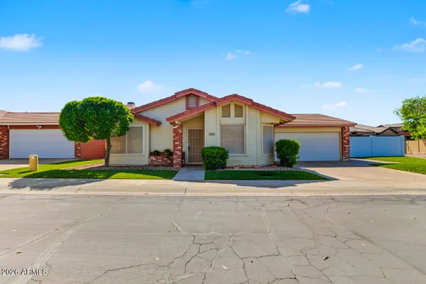 1616 N ALTA MESA DR 24