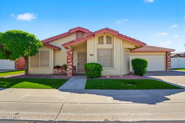 1616 N ALTA MESA DR 24