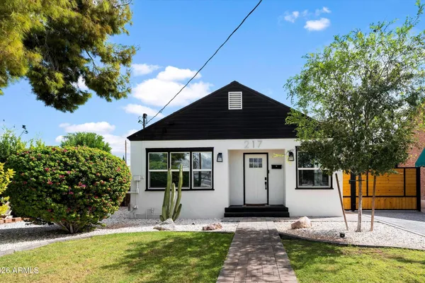 217 N MORRIS -- --