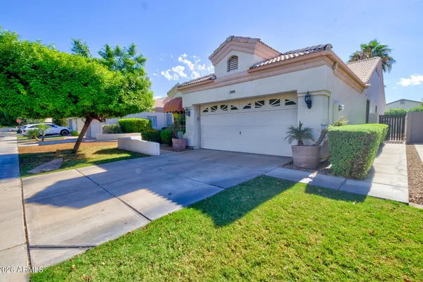 2089 E HURON CT