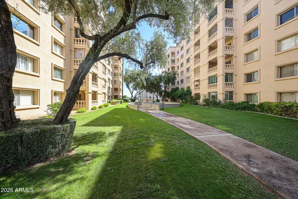 7930 E CAMELBACK RD 605